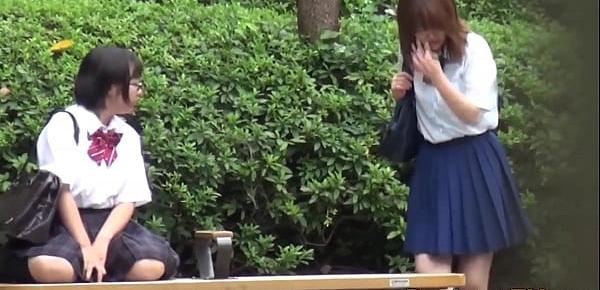  Pissing Japanese Teens